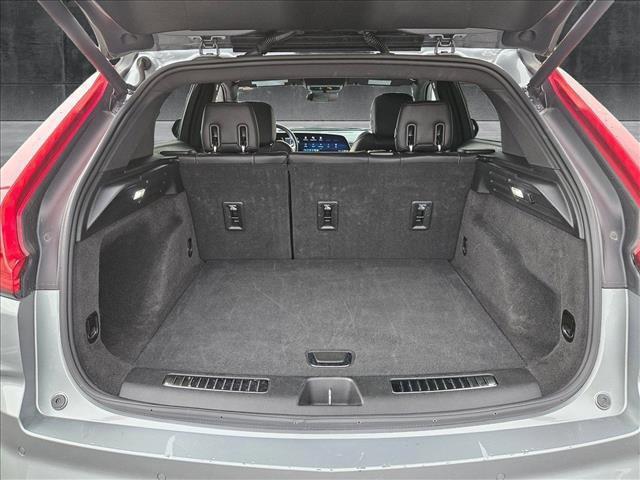 used 2024 Cadillac XT4 car, priced at $35,499