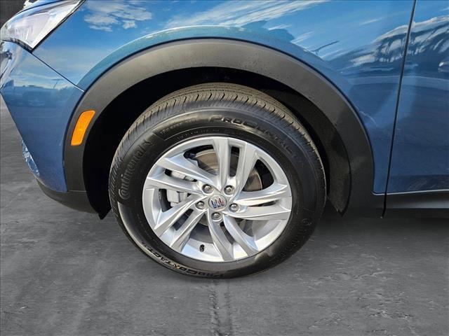 new 2025 Buick Envista car, priced at $25,440