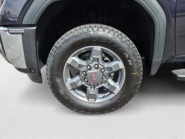 new 2025 GMC Sierra 2500 car, priced at $78,120