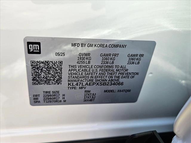 new 2025 Buick Envista car, priced at $25,191