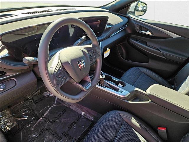 new 2025 Buick Envista car, priced at $25,135