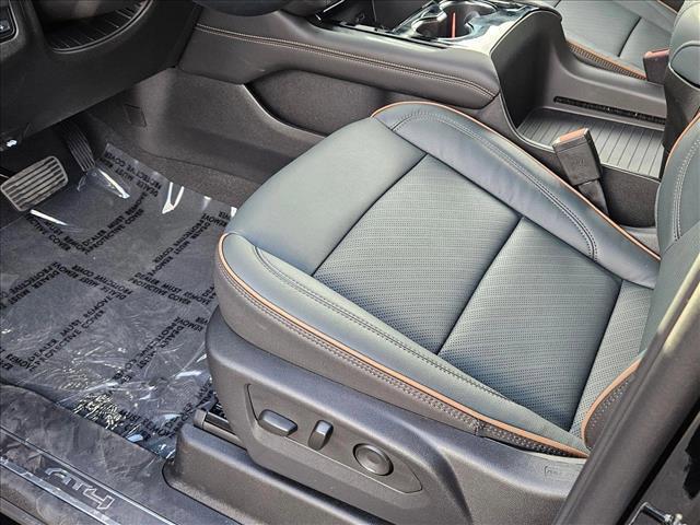 new 2025 GMC Yukon XL car, priced at $89,595