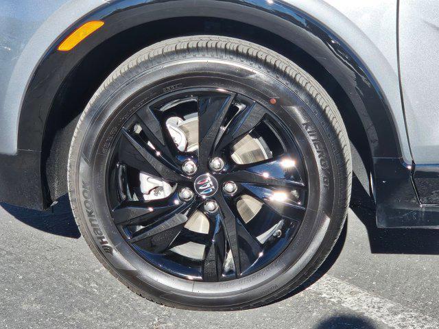 new 2025 Buick Encore GX car, priced at $27,620