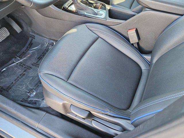 new 2025 Buick Encore GX car, priced at $27,620