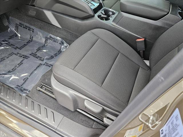 new 2025 GMC Canyon car, priced at $40,515