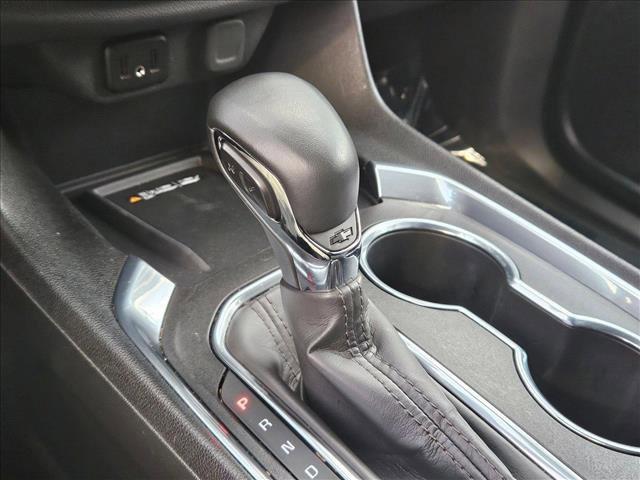used 2023 Chevrolet Traverse car, priced at $32,846