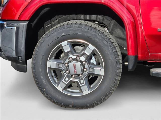new 2025 GMC Sierra 2500 car, priced at $80,135
