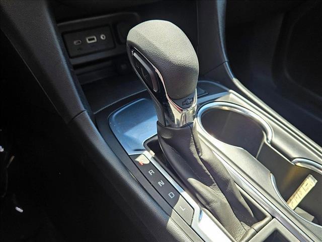 used 2024 Chevrolet Equinox car, priced at $21,999