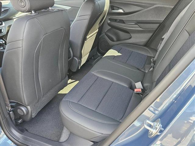 new 2025 Buick Envista car, priced at $25,642