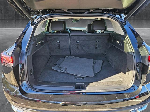 used 2023 Buick Envision car, priced at $30,995