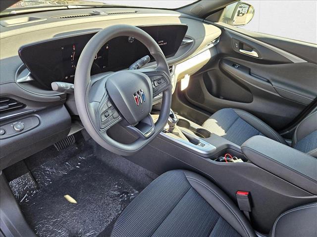 new 2025 Buick Envista car, priced at $25,630