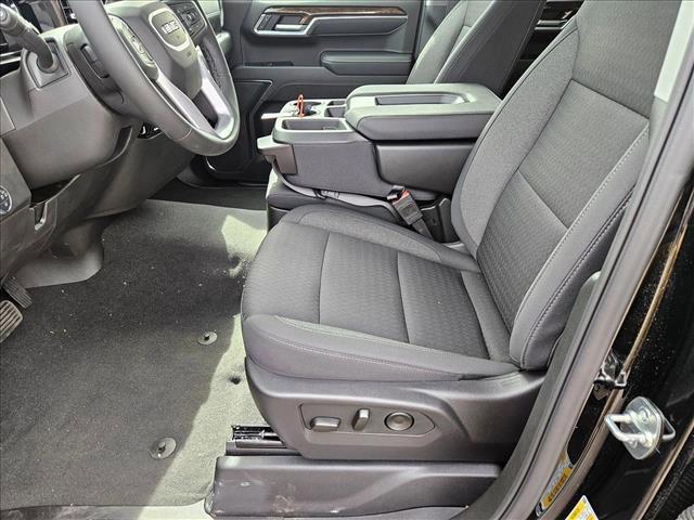 new 2025 GMC Sierra 1500 car, priced at $54,000