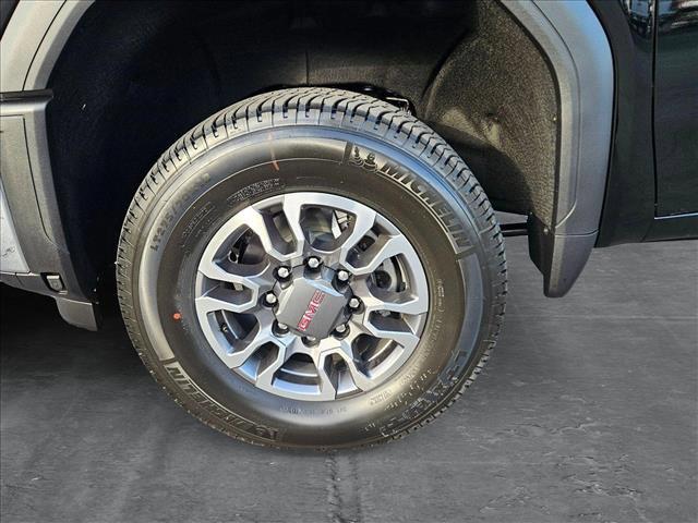new 2025 GMC Sierra 2500 car, priced at $75,668