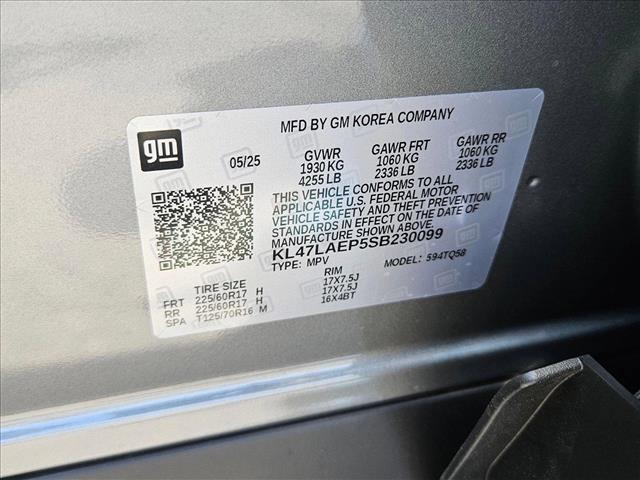 new 2025 Buick Envista car, priced at $26,030