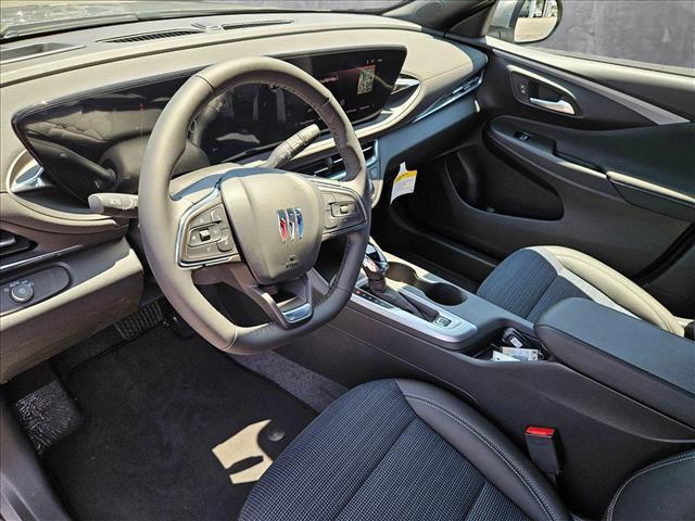 new 2025 Buick Envista car, priced at $26,030