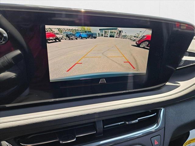 new 2025 Buick Envista car, priced at $26,030