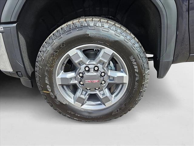 new 2025 GMC Sierra 2500 car, priced at $75,785