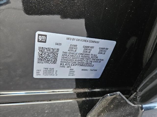 new 2025 Buick Envista car, priced at $29,485