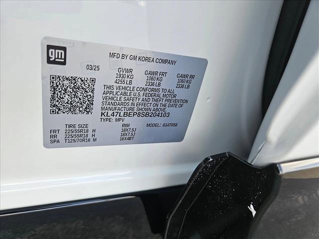 new 2025 Buick Envista car, priced at $27,530