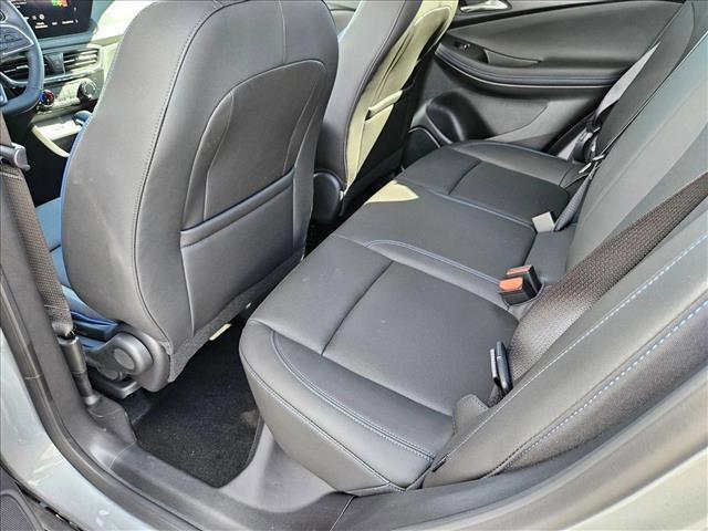 new 2025 Buick Encore GX car, priced at $24,385