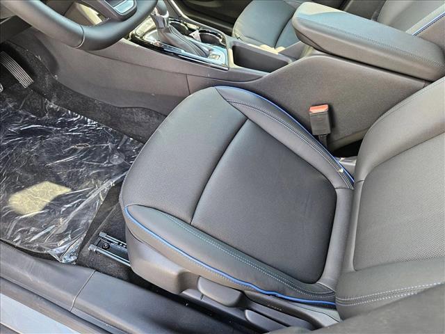 new 2025 Buick Encore GX car, priced at $24,385
