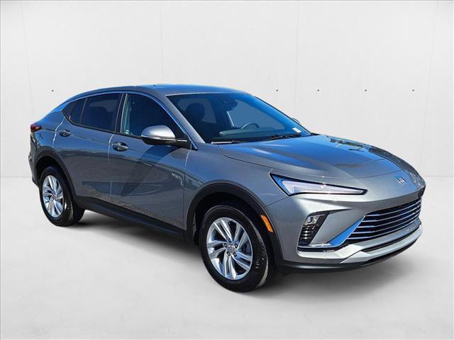 new 2025 Buick Envista car, priced at $25,630