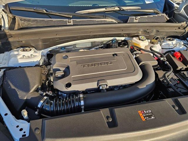 new 2025 Buick Envision car, priced at $45,270