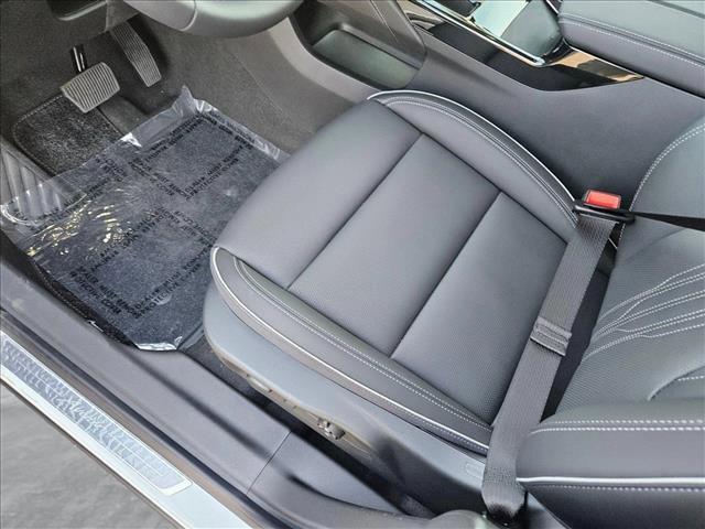new 2025 Buick Envision car, priced at $45,270