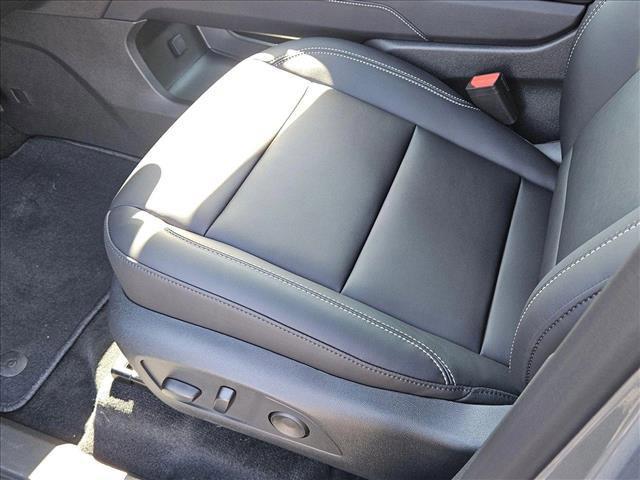new 2025 GMC Acadia car, priced at $45,525