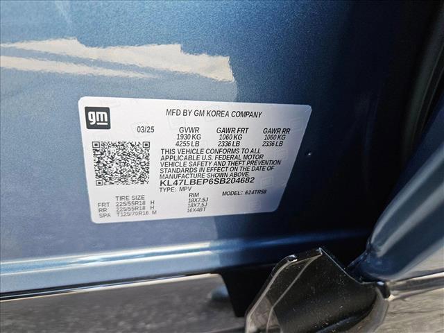 new 2025 Buick Envista car, priced at $28,025