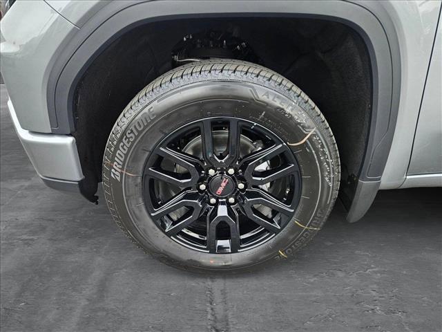 new 2025 GMC Sierra 1500 car, priced at $49,540