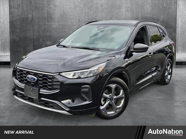 used 2023 Ford Escape car, priced at $21,899