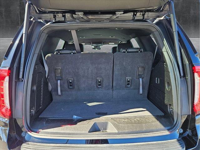 used 2023 GMC Yukon car, priced at $51,393