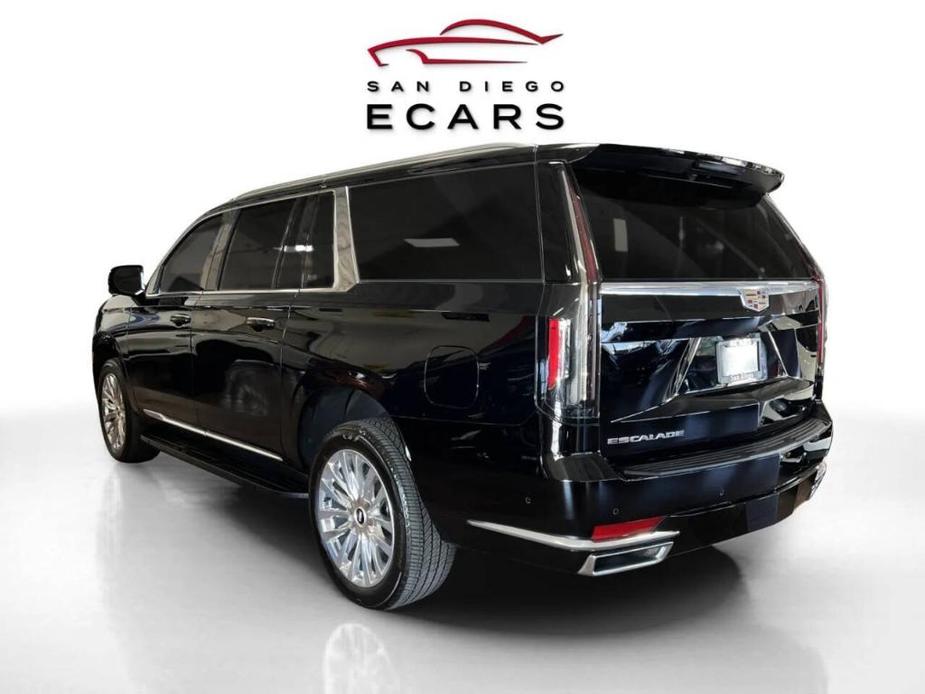 used 2023 Cadillac Escalade ESV car, priced at $84,995