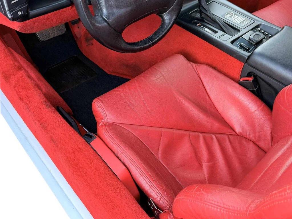 used 1995 Chevrolet Corvette car, priced at $24,995