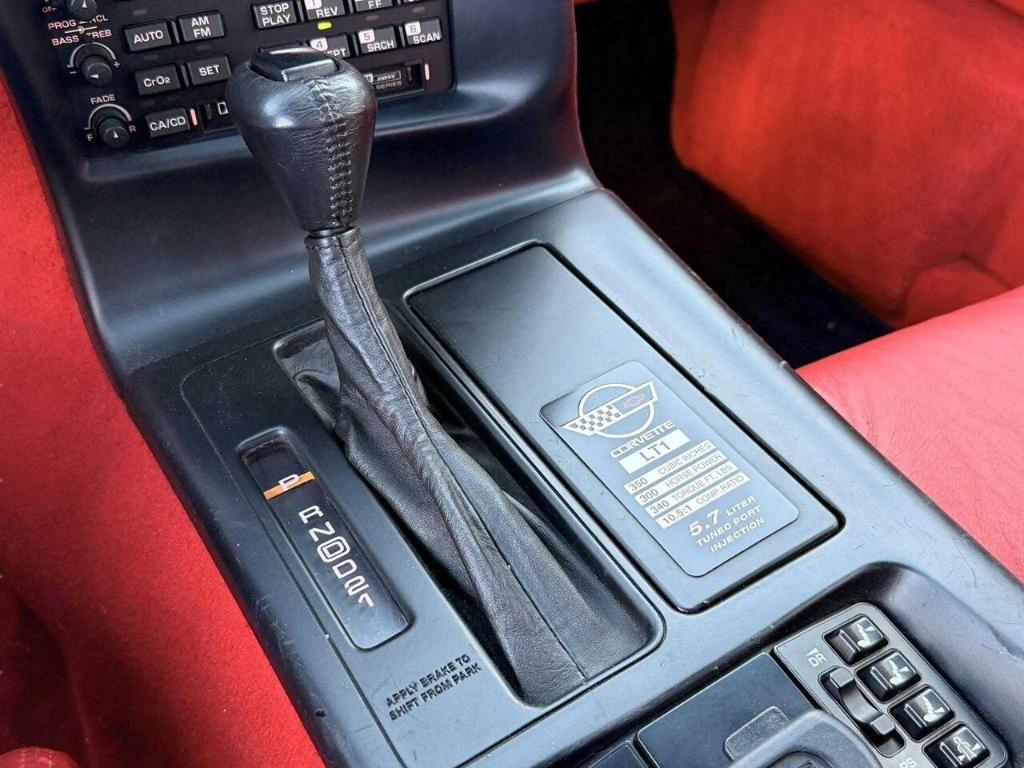 used 1995 Chevrolet Corvette car, priced at $24,995