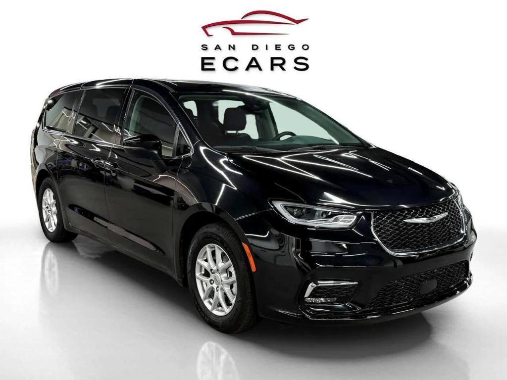 used 2023 Chrysler Pacifica car, priced at $21,995