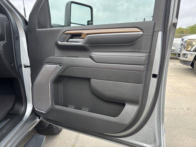 used 2024 Chevrolet Silverado 2500 car, priced at $78,995