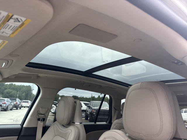 used 2023 Lincoln Aviator car