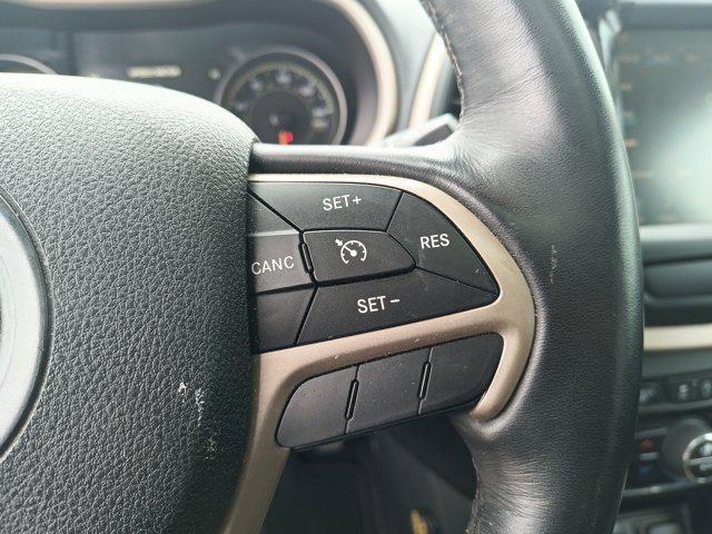 used 2016 Jeep Cherokee car