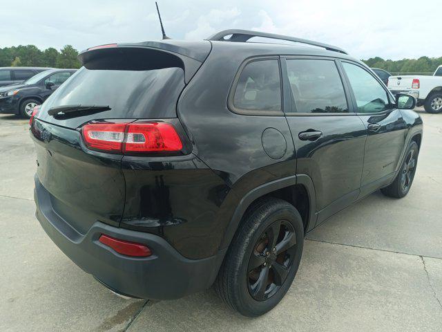 used 2016 Jeep Cherokee car