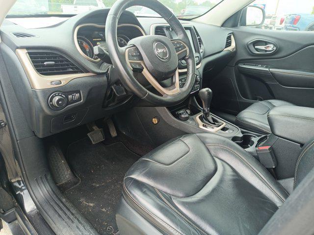 used 2016 Jeep Cherokee car