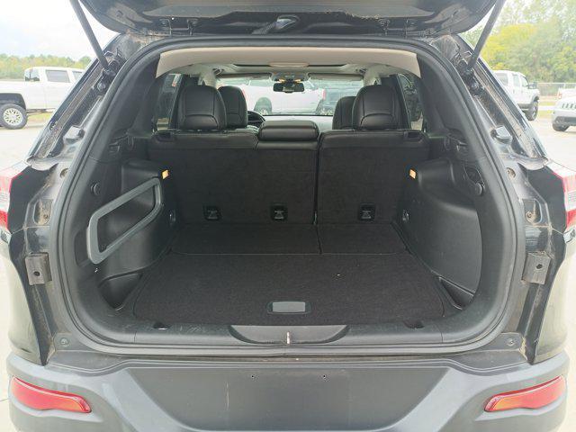 used 2016 Jeep Cherokee car