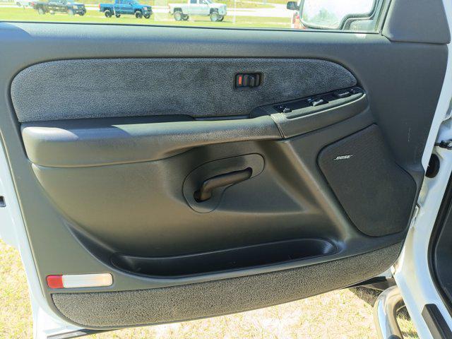 used 2003 Chevrolet Silverado 2500 car