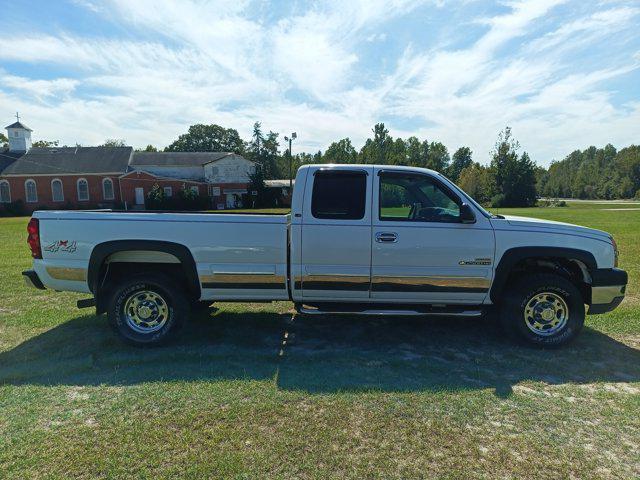 used 2003 Chevrolet Silverado 2500 car