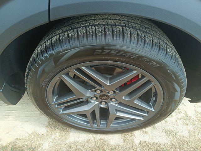 used 2025 Ford Explorer car