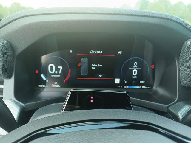 used 2025 Ford Explorer car