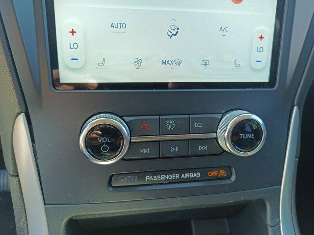 used 2024 Ford Edge car