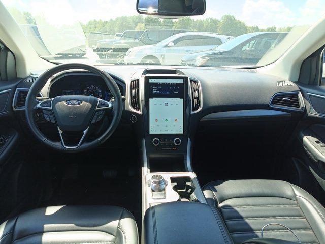 used 2024 Ford Edge car