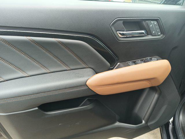 used 2024 GMC Canyon car